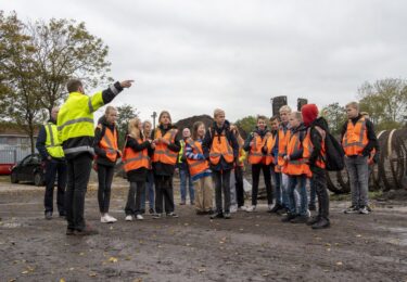 Foto bij het artikel: "Leerlingen bedenken oplossing zwerfafval"