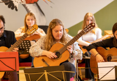 Foto bij het artikel: "Muziekgroepen kunnen zich aanmelden voor Súdwest Festival in Workum"