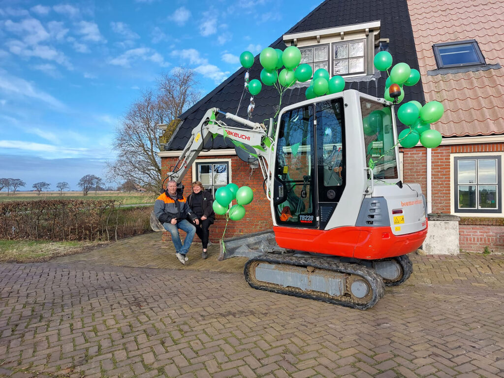 Van Jouco en Esther Bouma Kraanverhuur bestaat 25 jaar   