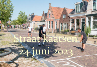 Foto bij het artikel: "Prachtige straatkaatspartij op it Noard"