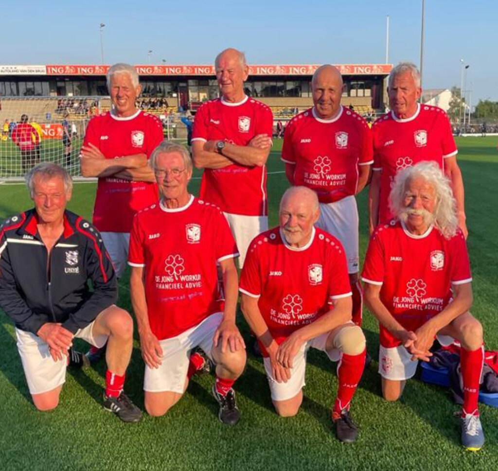 Walking footbal wint