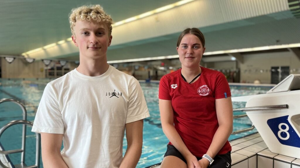 Twa Fryske swimtalinten fertsjinwurdigje Nederlân op EK junioaren: “Heel gaaf!”