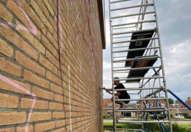 Foto bij het artikel: "Eerste mural / muurschildering in Workum"