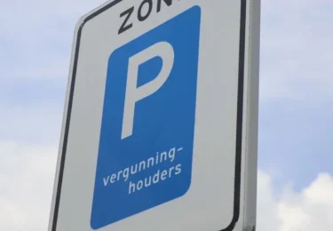 Foto bij het artikel: "Nieuw systeem voor parkeervergunningen in gemeente Súdwest-Fryslân"