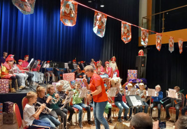 Foto bij het artikel: "Kinderen hoofdrol in de Sinterklaas Show"