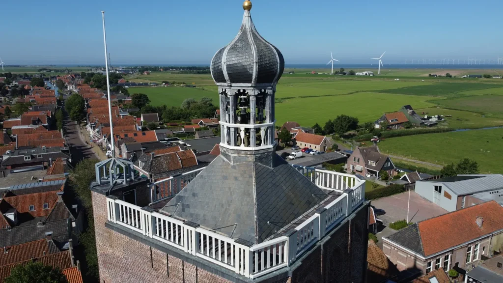 Van kerktoren naar kerktoren, op de fiets door Súdwest-Fryslân
