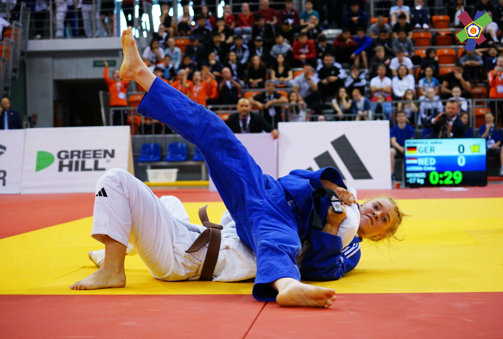 Judoka Ciska Adema wint brons in Polen