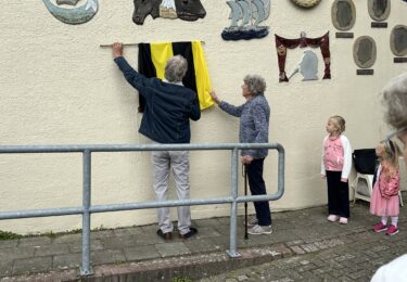 Foto bij het artikel: "Eerbetoon aan Jan Faber onthuld"