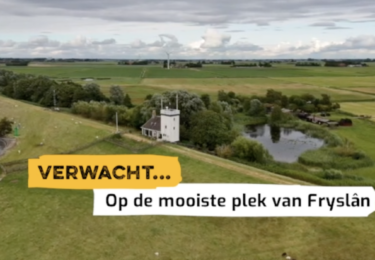 Foto bij het artikel: "Verwacht… op de mooiste plek van Fryslân, het Toarntsje van Workum!"