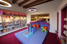 Foto bij het artikel: "Praathuis Bieb verhuisd"