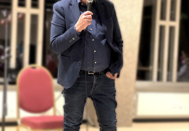 Foto bij het artikel: "Henk Dillerop aan het woord bij de Vrouwen van Nu"