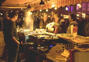 Foto bij het artikel: "Sfeervolle 14e Winterfair betovert historisch centrum van Workum"