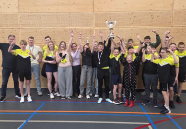Foto bij het artikel: "BC Workum wint de Peter Broekhof Bokaal"