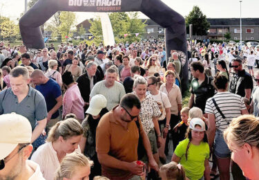 Foto bij het artikel: "Avond4daagse weer groot succes"