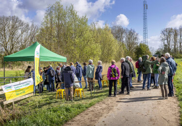 Foto bij het artikel: "Nationaal Landschap Zuidwest Fryslân lanceert nieuwe wandelgids in stijl"