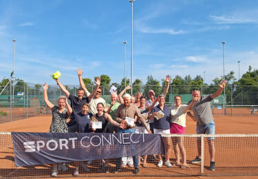 Foto bij het artikel: "Sport Connect Workum Open 2026: warm weer, mooie finales én sterke prestaties in Workum"