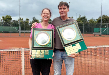 Foto bij het artikel: "Jaarlijkse clubkampioenschappen T.V Rekke weer groot succes"